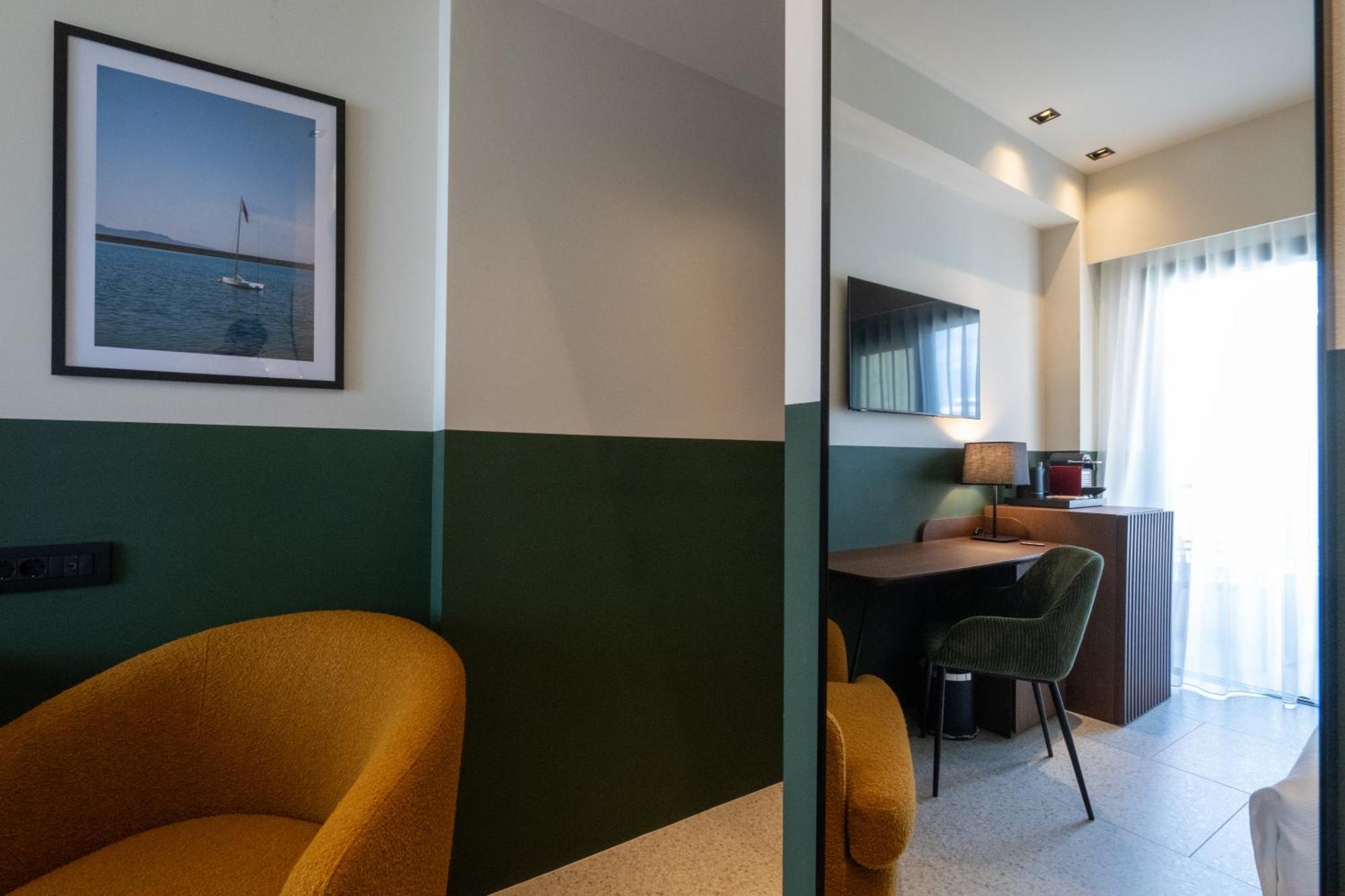 Evripidou 7 - Kalamata Mediterranean Suites Экстерьер фото
